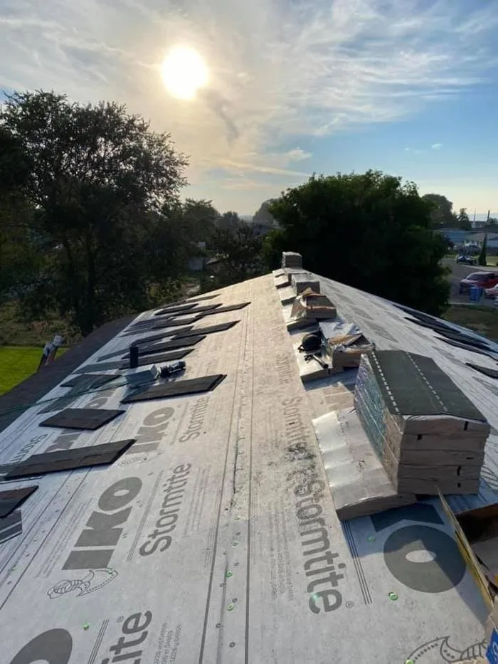 Slide of Hometown Roofing & Construction