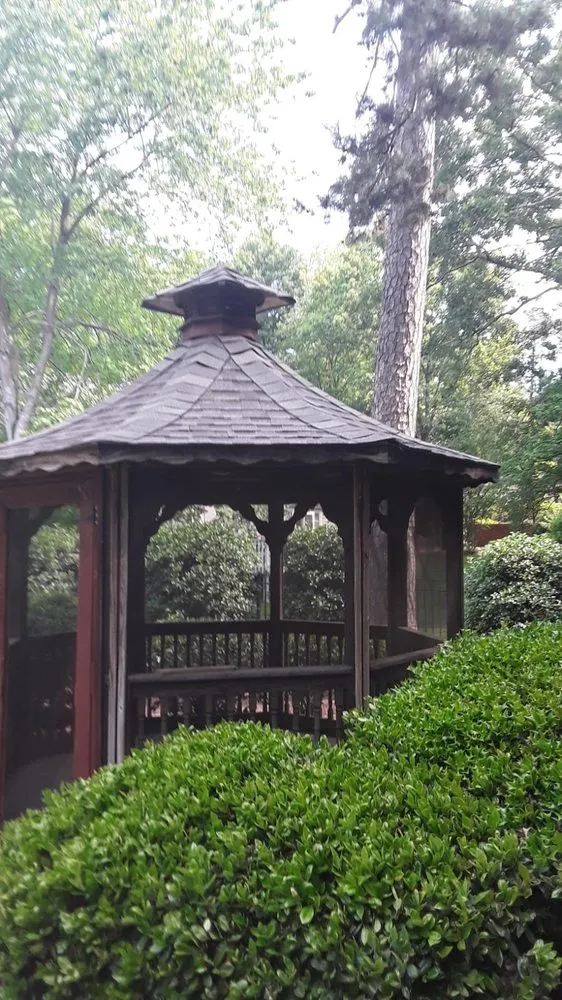 Slide of Hometown Roofing