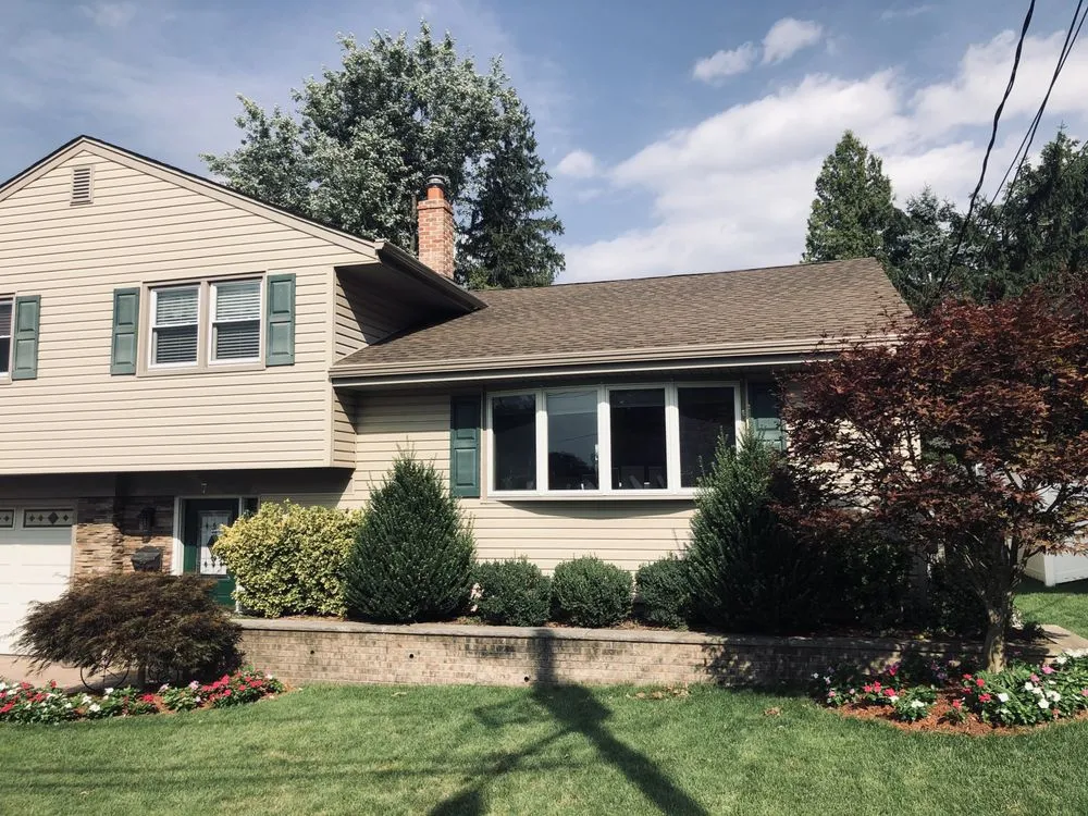 Slide of Hometown Roofing