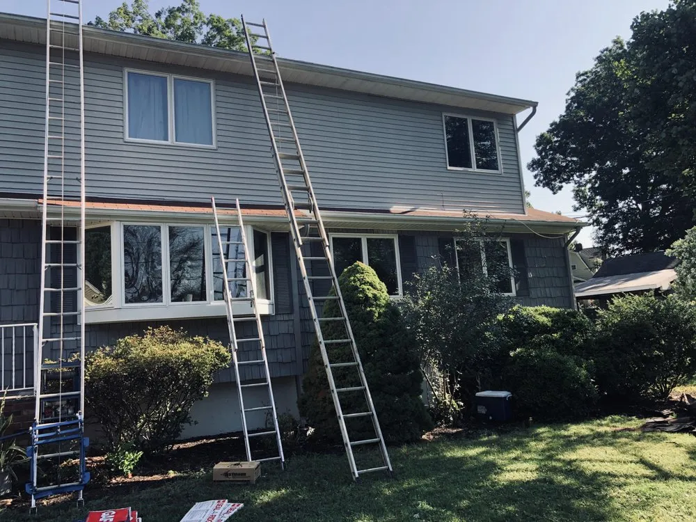 Slide of Hometown Roofing