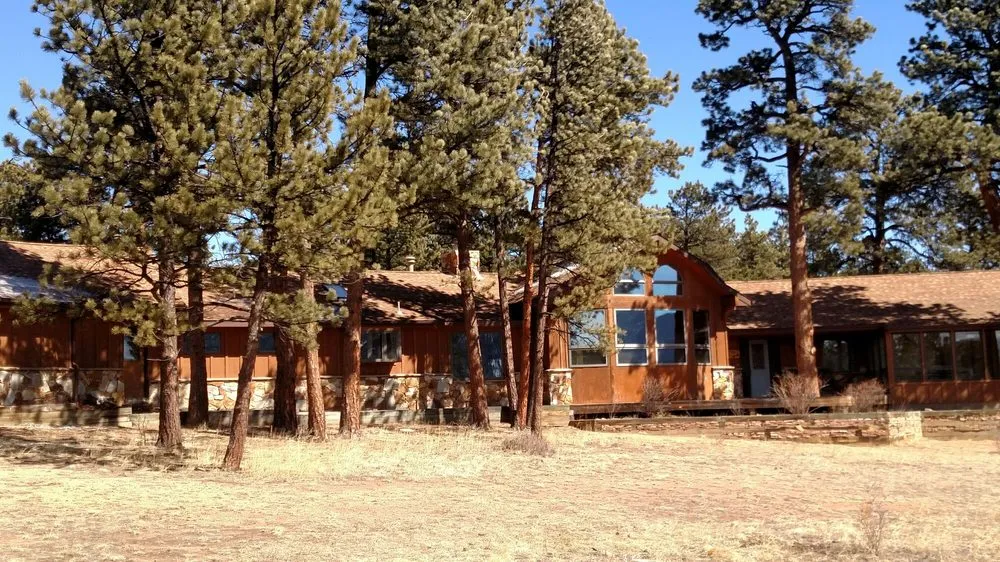 Trusted roof repair experts serving Greeley,, CO - HomeTowne Roofing
