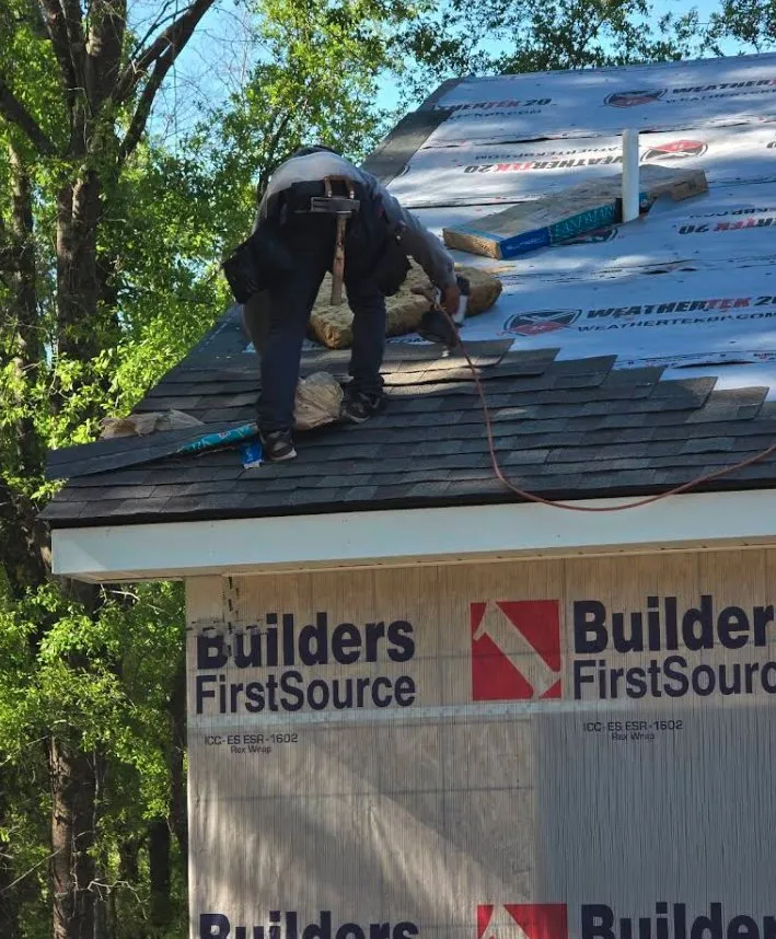 Slide of Homevade Contracting