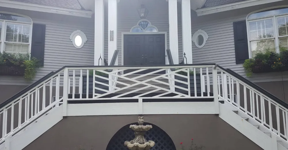 Slide of Homevade Contracting