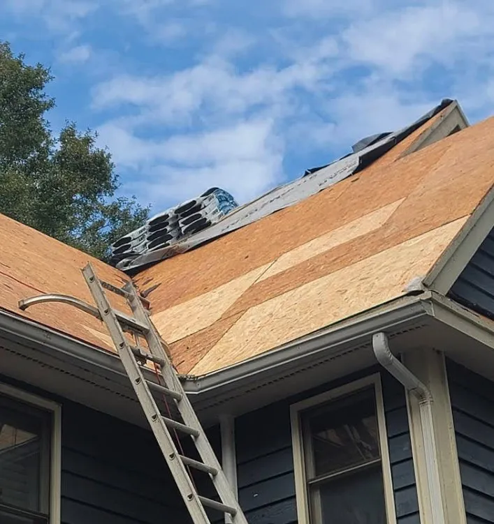 Slide of Homevade Contracting