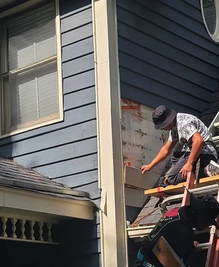 Slide of Homevade Contracting