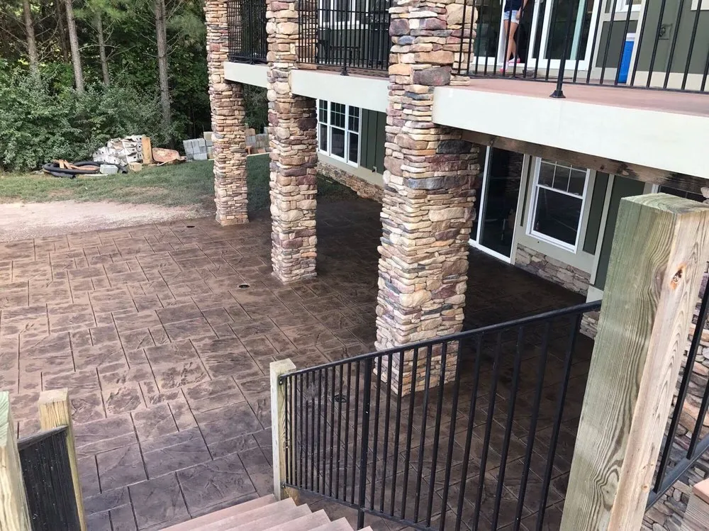 Slide of Homeview Builders