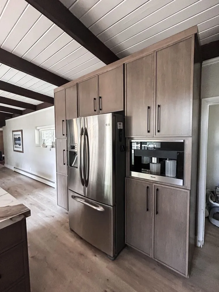 Slide of Homeworks Construction and Remodeling