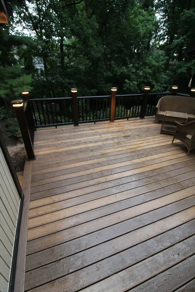 Slide of Homeworks Construction and Remodeling