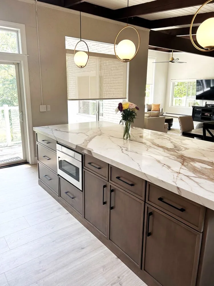 Slide of Homeworks Construction and Remodeling