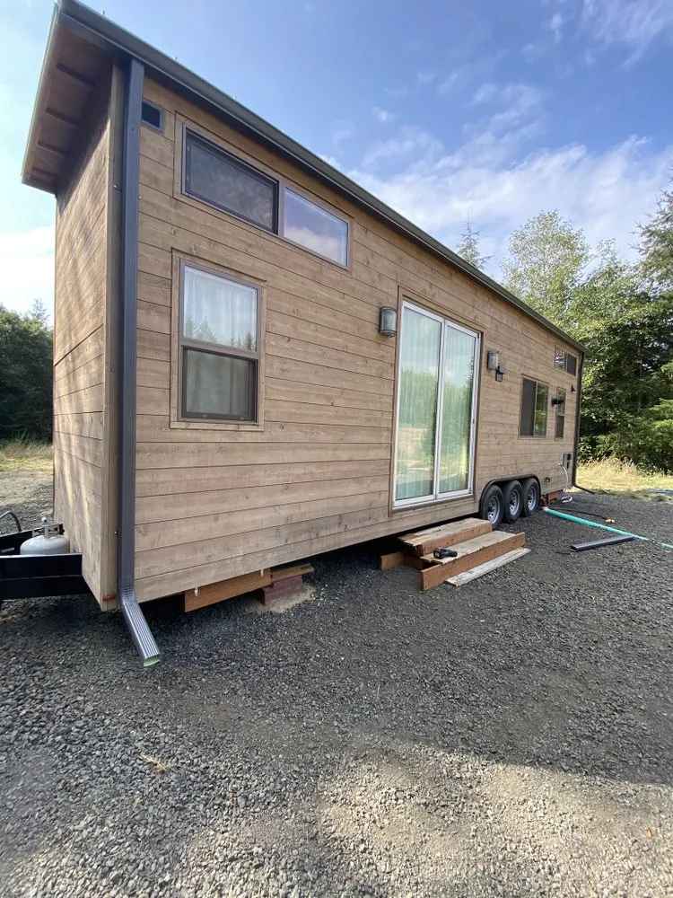 Slide of Homeworks Maintenance And Gutter