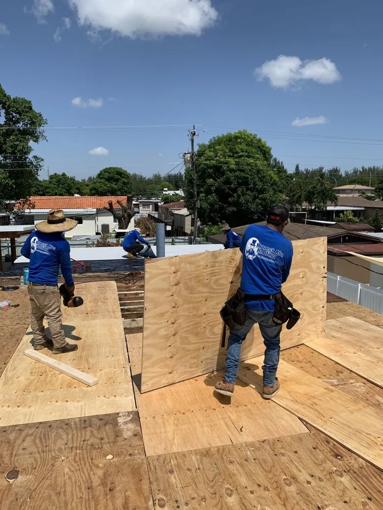 Slide of Honest Abe Roofing