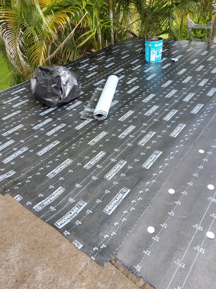 Slide of Honest Abe Roofing