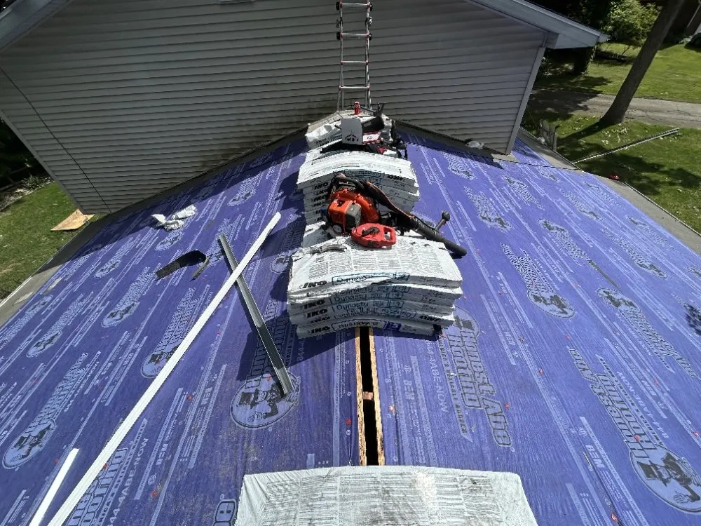 Slide of Honest Abe Roofing