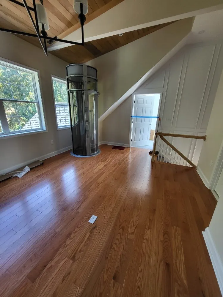 Slide of Honra Builders