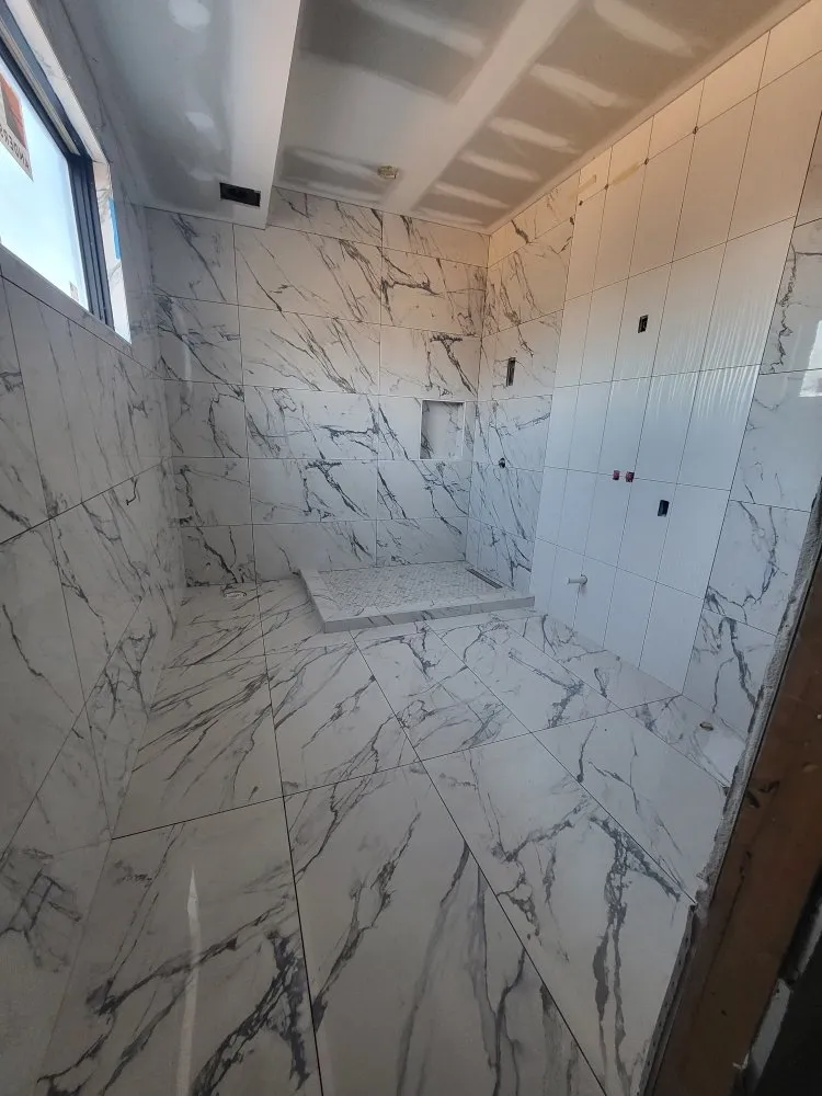 Slide of Honra Builders