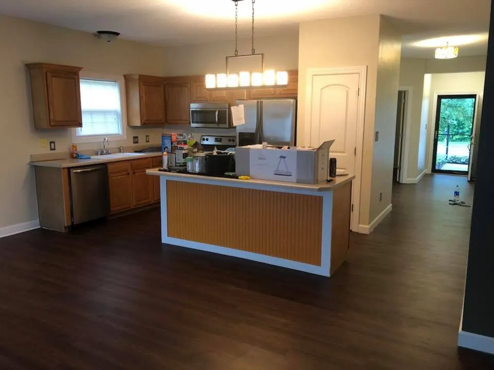 Slide of Hoosier Custom Construction