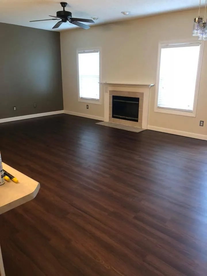 Slide of Hoosier Custom Construction