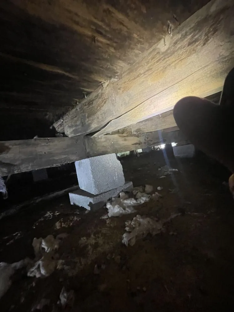 Slide of Hoover & Pierce