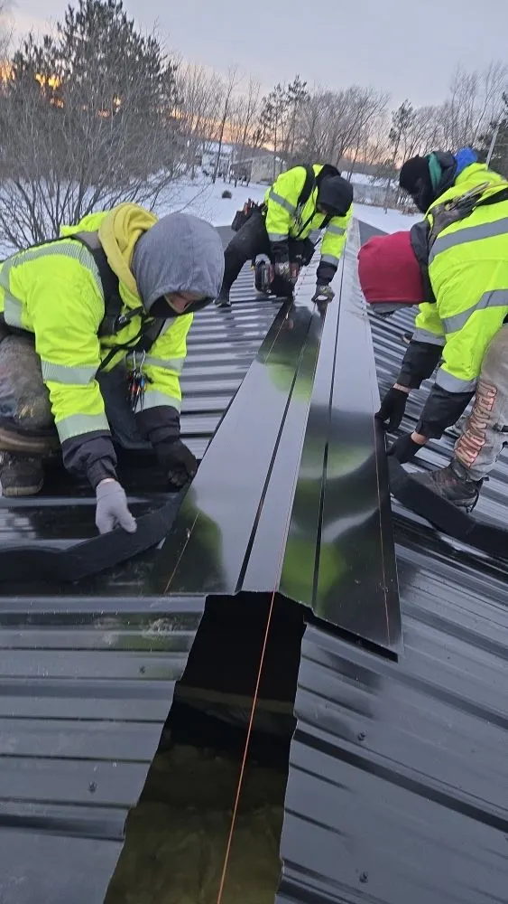 Trusted shingle roofing service for fast service across Saltillo, TX - Hopkins Construction