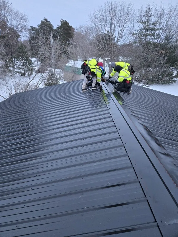 Reliable roof leak repair in Saltillo, TX by Hopkins Construction