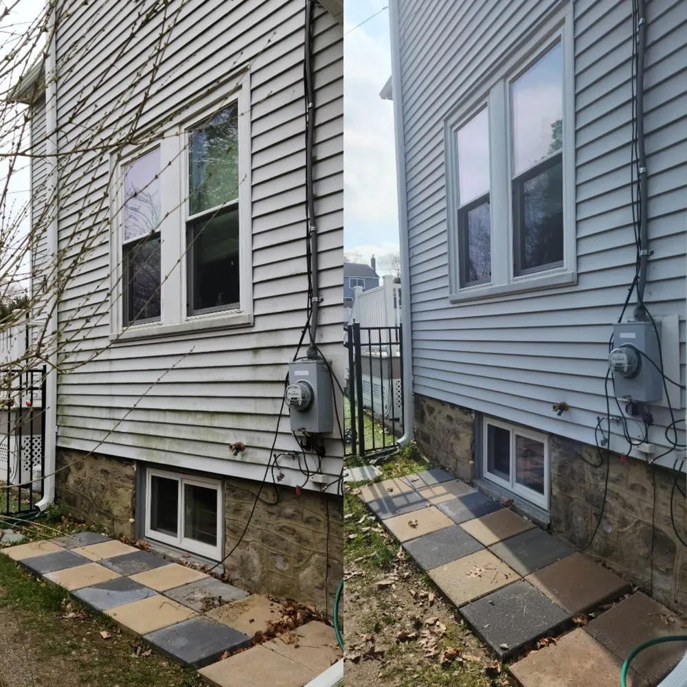 Slide of Hopkins Pro Wash