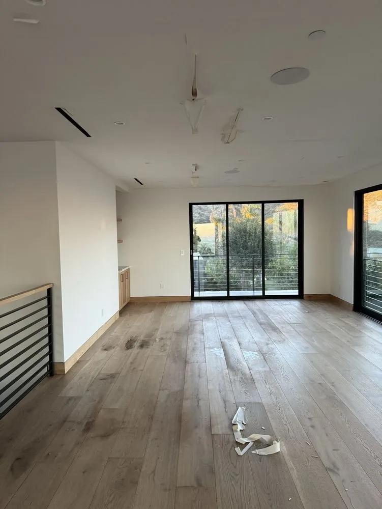 Slide of Horacio’s Roofing