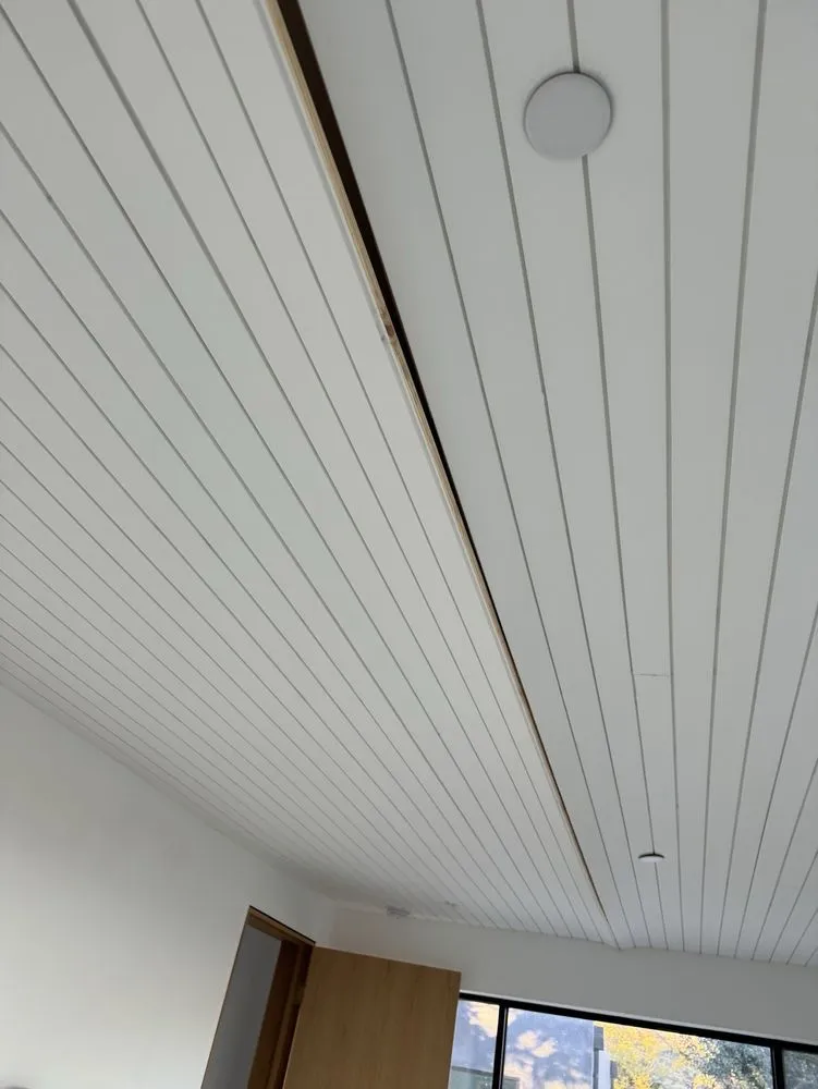 Slide of Horacio’s Roofing