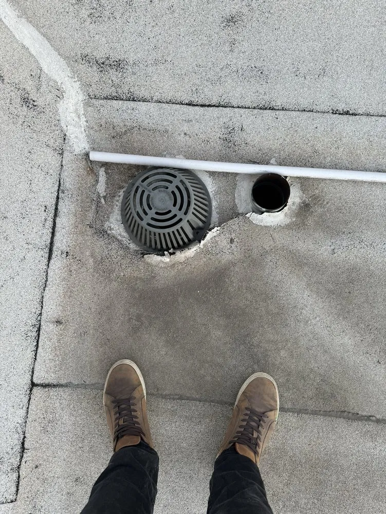 Slide of Horacio’s Roofing