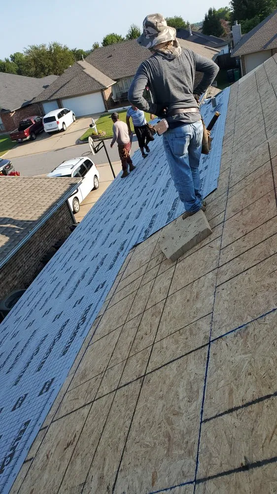 Slide of Horeb Roofing & Construction