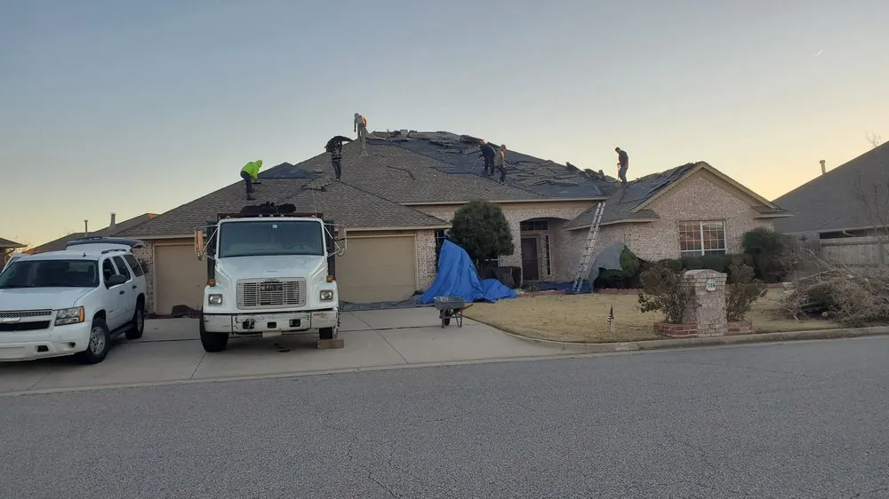 Slide of Horeb Roofing & Construction