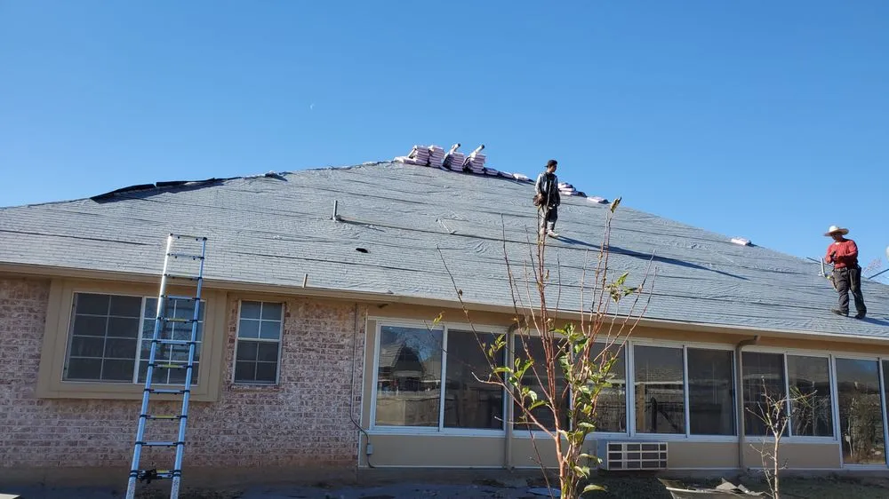 Slide of Horeb Roofing & Construction