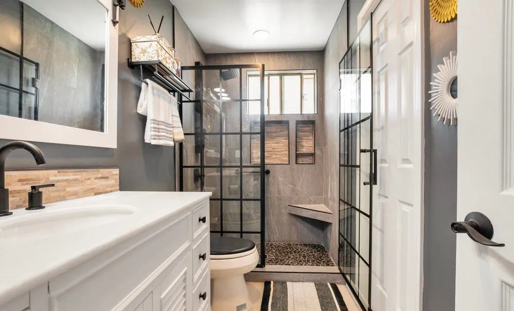 Slide of Horizon Builders Pro