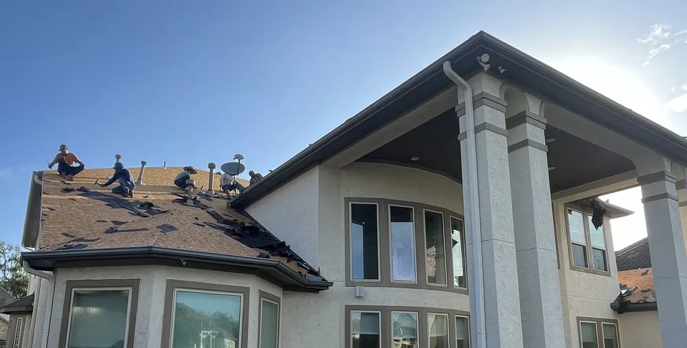 Slide of Horizon Construction and Roofing