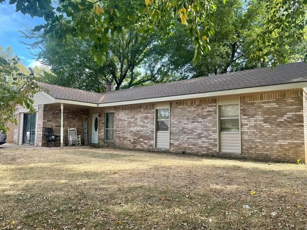 Slide of Horizon Construction