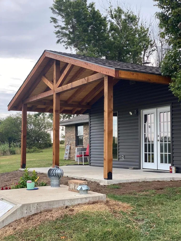 Slide of Horizon Construction