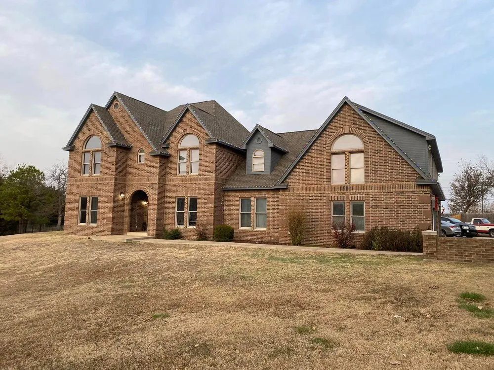 Slide of Horizon Construction