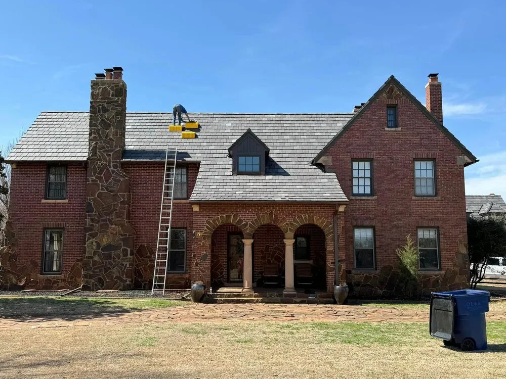 Slide of Horizon Construction