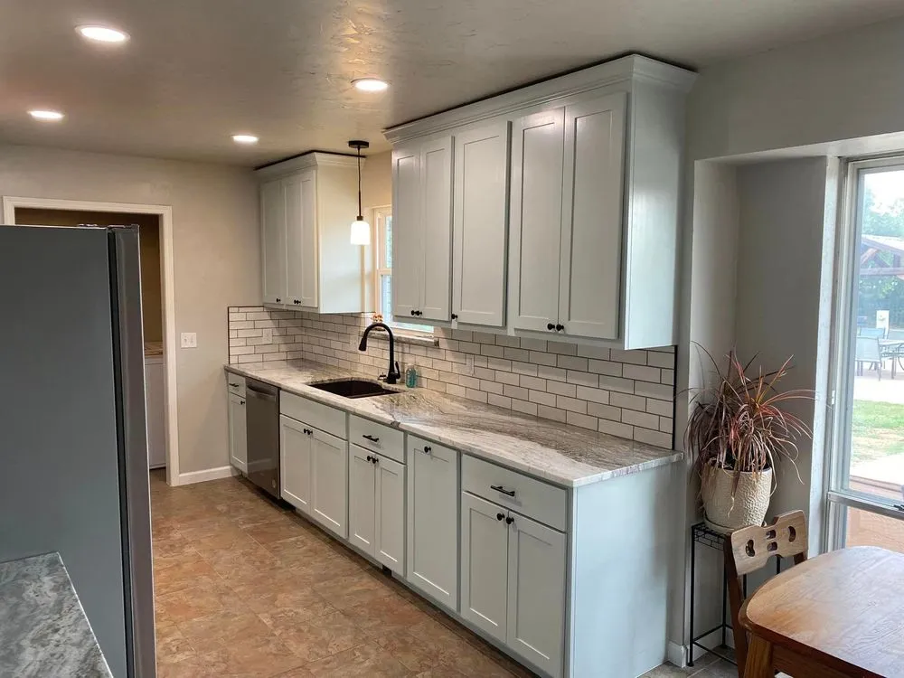 Slide of Horizon Construction