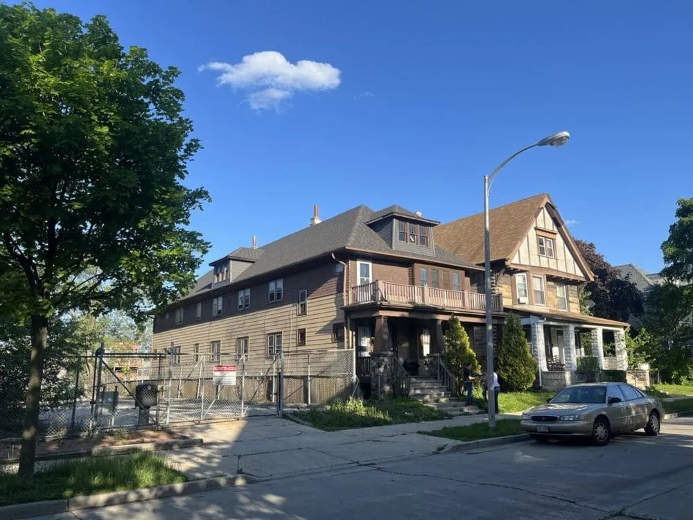 Slide of Horizon Exteriors