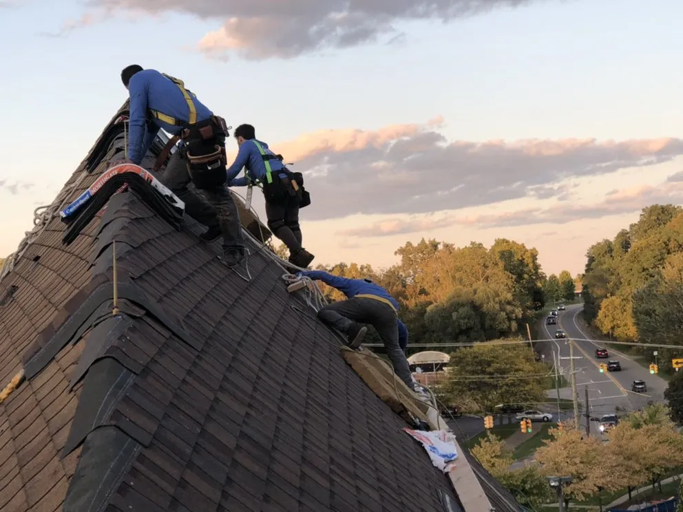 Slide of Horizon Roofing & Construction