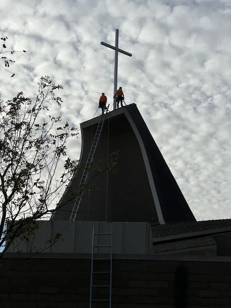 Slide of Horizon Roofing