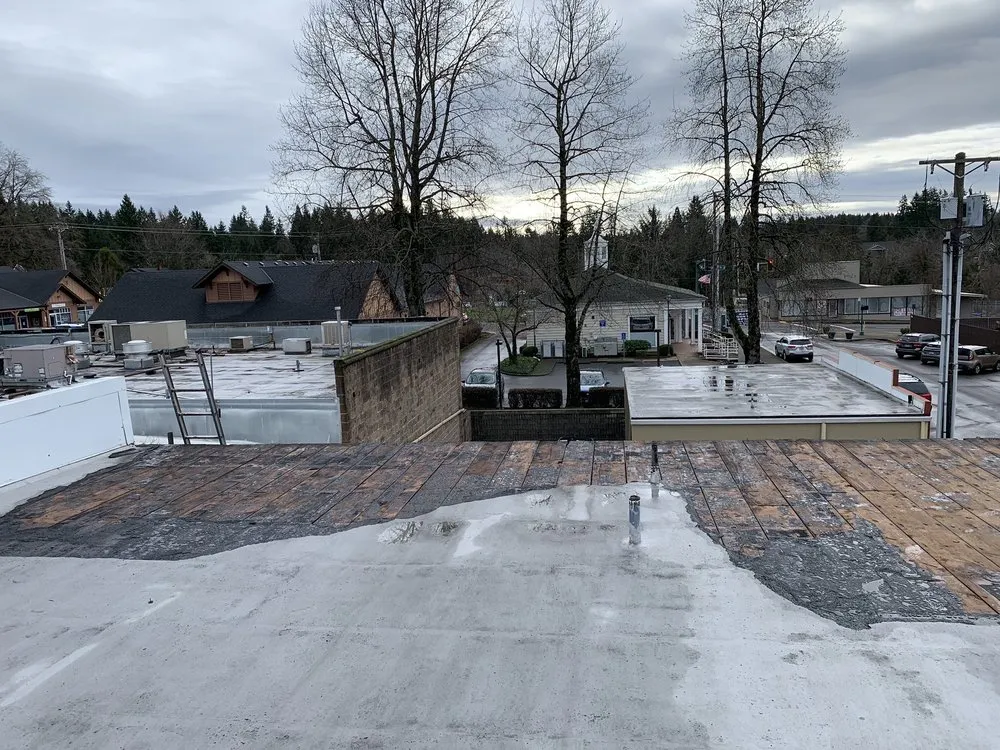 Slide of Horizon Roofing