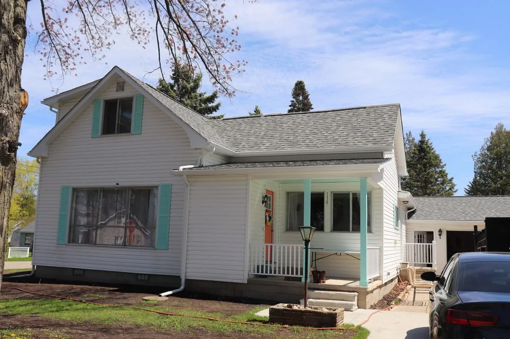 Slide of Horizons Remodeling