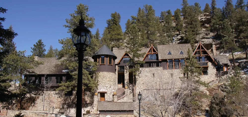 Slide of Horn Brothers Roofing