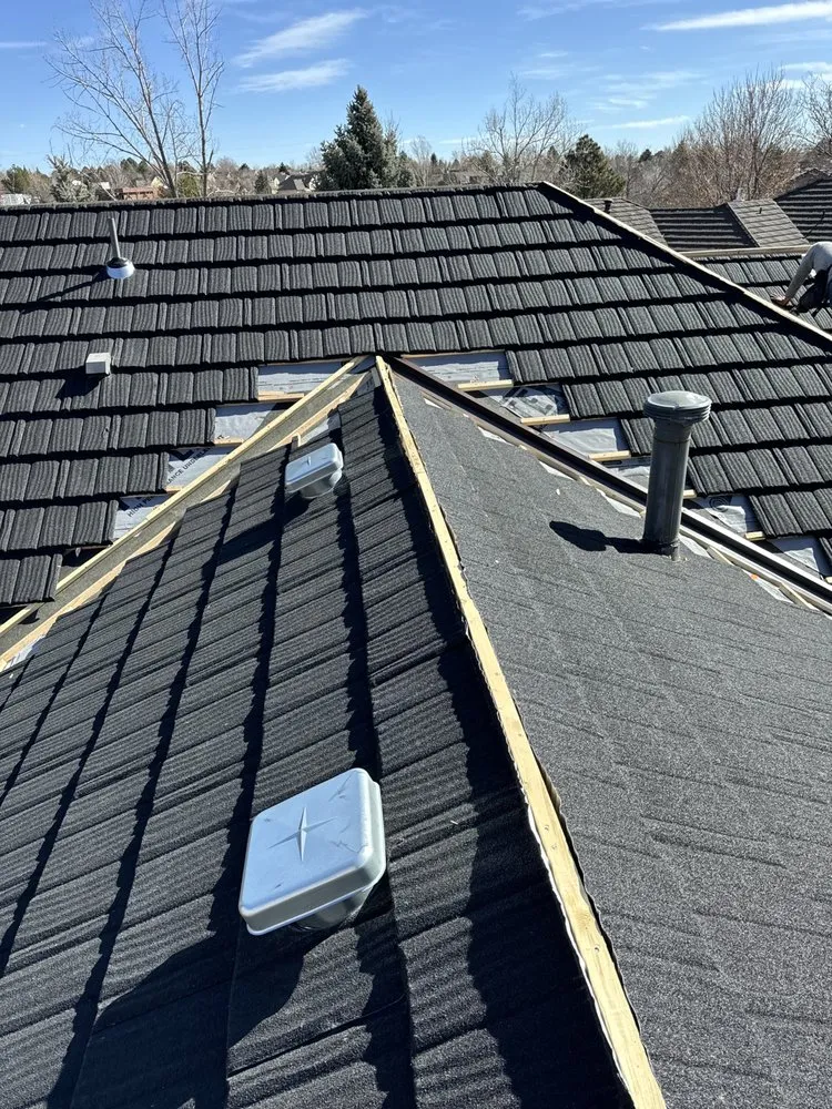 Slide of Horn Brothers Roofing