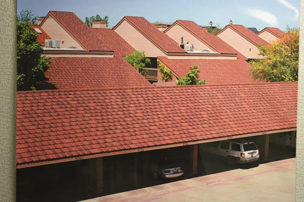 Slide of Horn Brothers Roofing