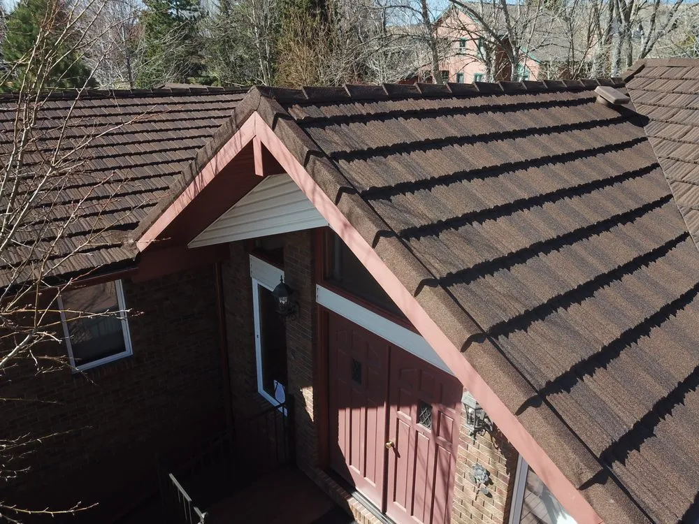 Slide of Horn Brothers Roofing