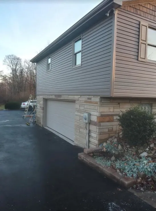 Slide of Horvath Home Improvements