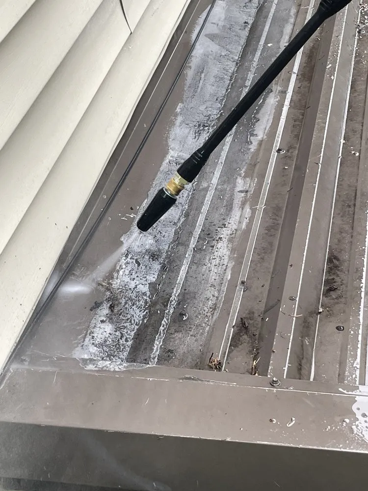 Slide of Hoskins Handyman Services