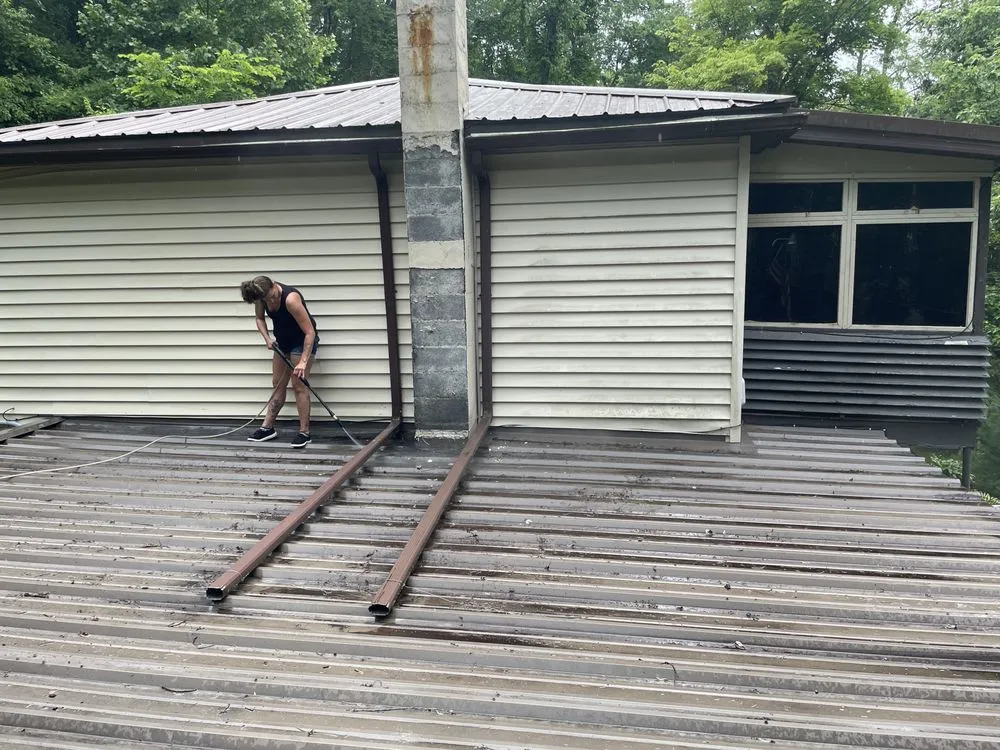 Slide of Hoskins Handyman Services